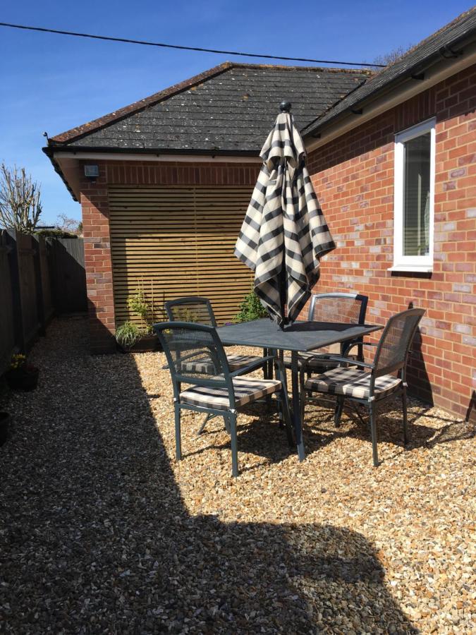 Entire Guest House, In Pewsey Vale, Wiltshire Manningford Abbots Ngoại thất bức ảnh